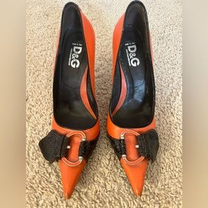 Vintage 80’s / 90’s Dolce & Gabbana Funky Orange and Brown Leather Pumps 36